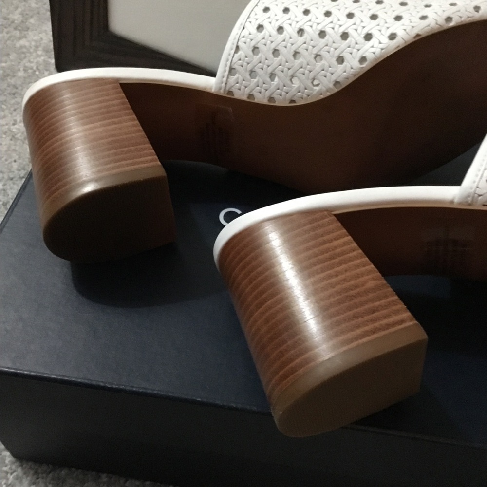 Cole Haan true white leather mule - Picture 11 of 15